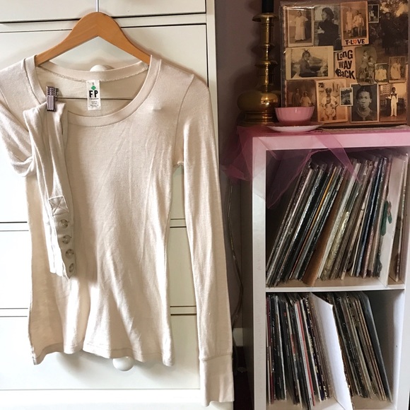 Free People Tops - FP Rare Button Cuff Free People Collectible Thermal Top Small Oatmeal Wrist